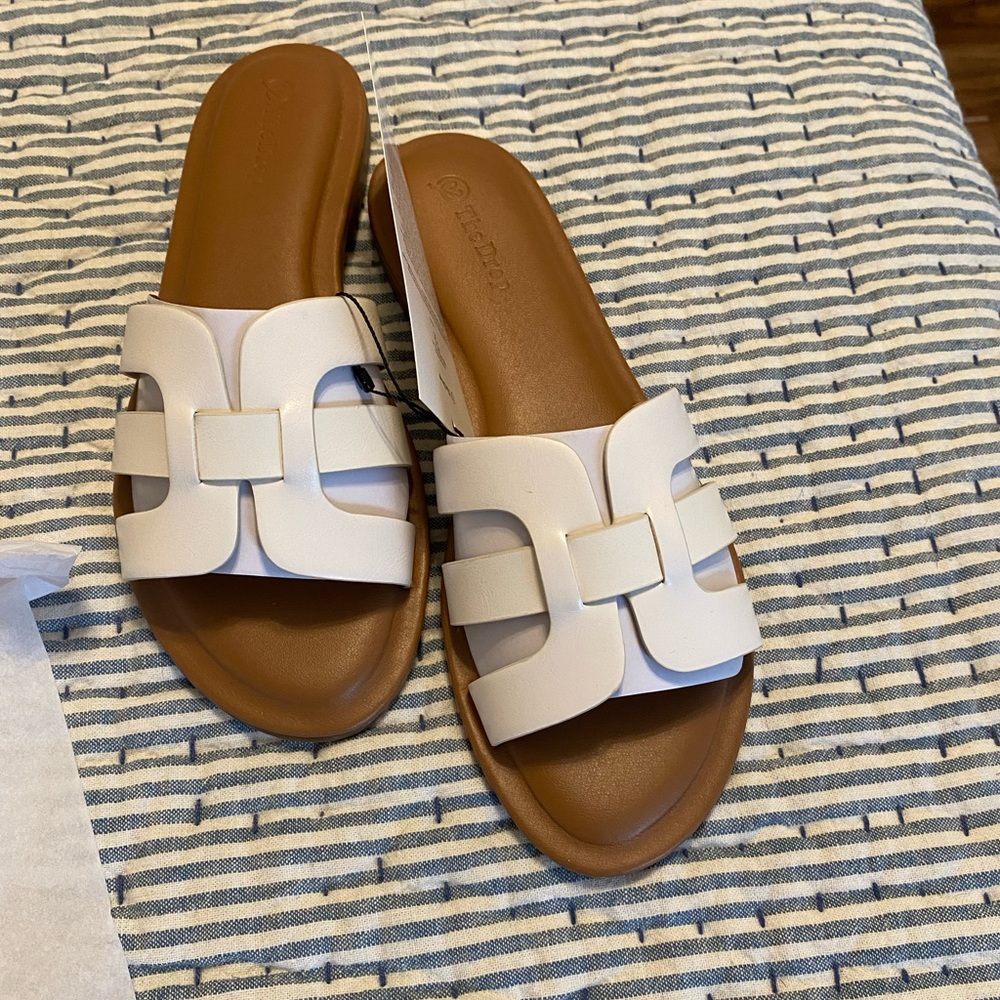 Women’s Sandals
